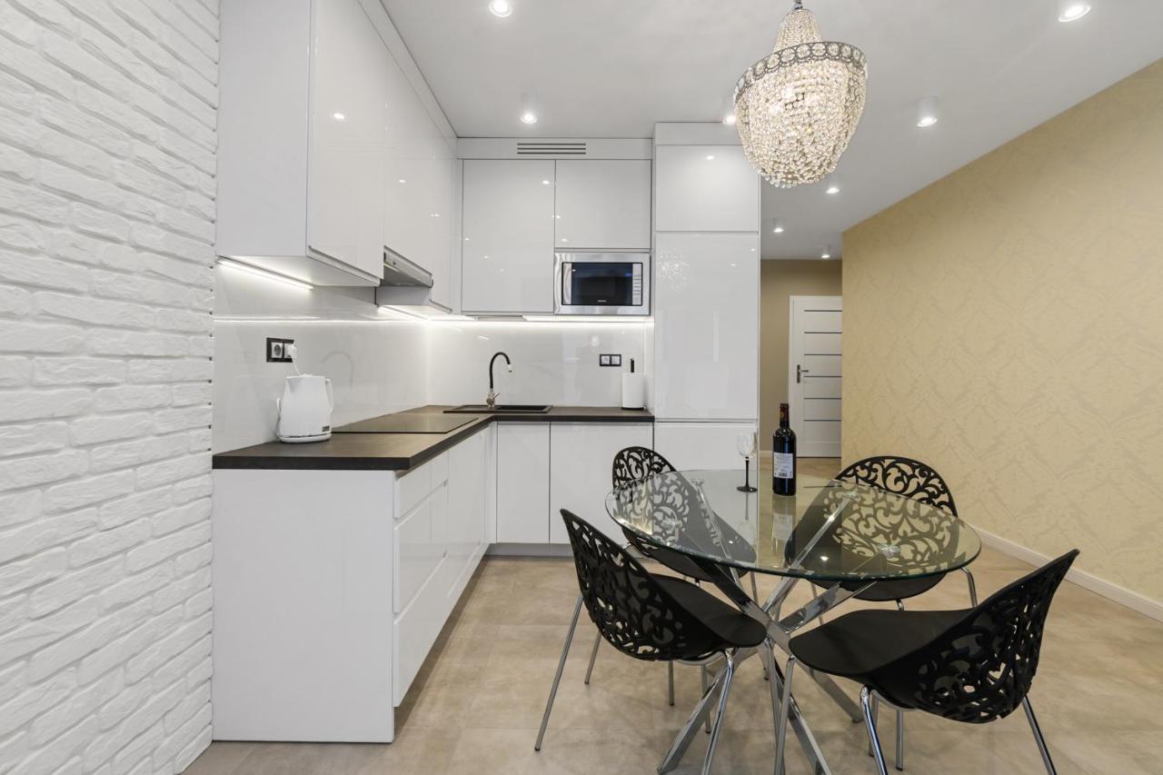 Gate Of City Centre Apartment By Pinpoint Λοτζ Εξωτερικό φωτογραφία